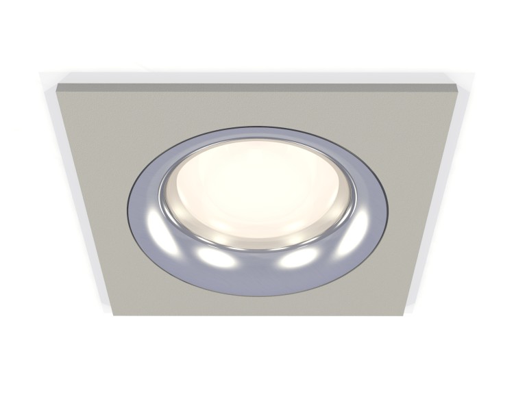 Комплект встраиваемого светильника XC7633003