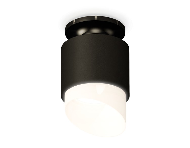 Комплект накладного светильника с акрилом XS7511066