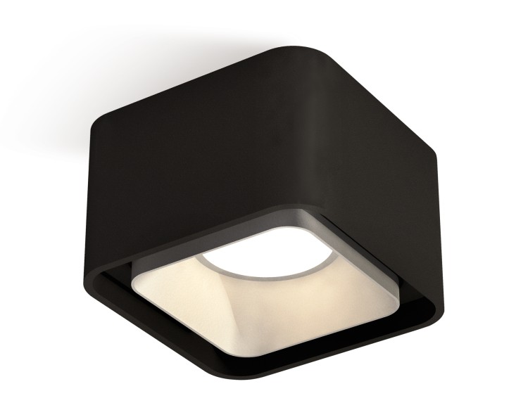 Комплект накладного светильника XS7833003